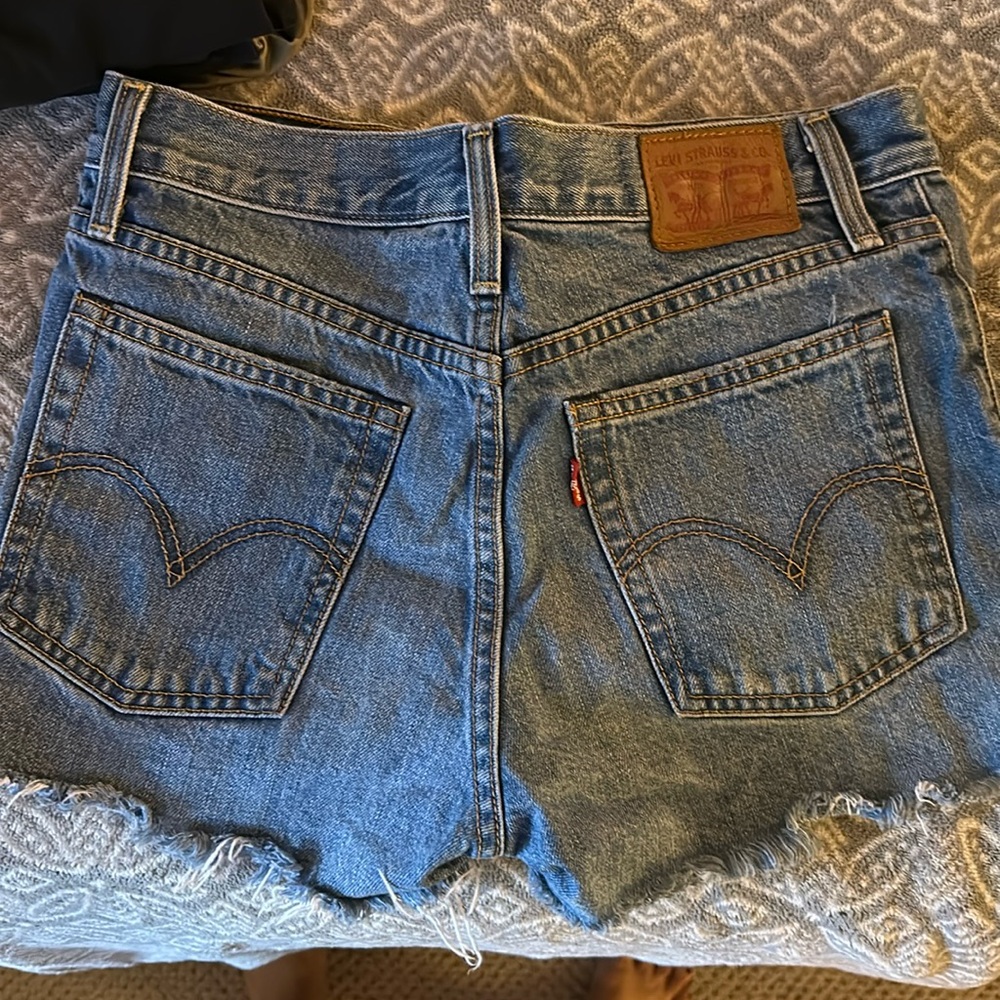 Women’s Levi Jean shorts